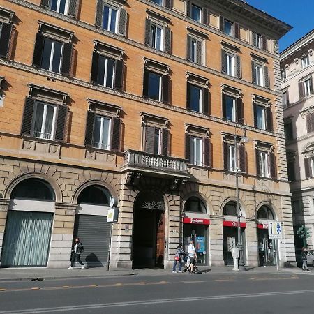 Vittorio Emanuele By Halldis Roma Exterior foto